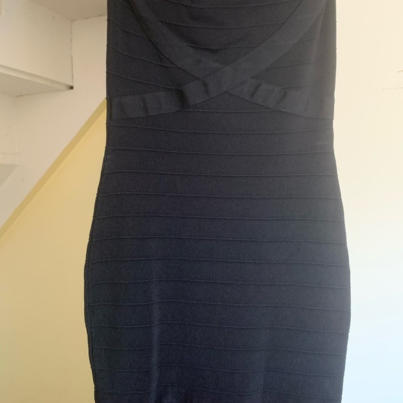BEBE XS Beautiful strapless dress. - Picture 2 of 3